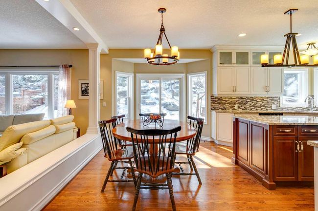 131 Patterson Drive Sw, House other with 5 bedrooms, 4 bathrooms and 4 parking in Calgary AB | Image 16