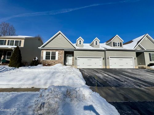 18 Forestbrook Dr, Ballston Lake, NY, 12019-1730 | Card Image