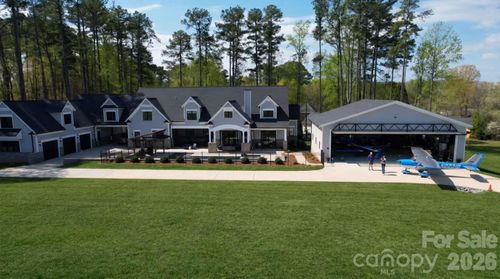 117 Doolittle Ln, Mooresville, NC, 28117-8499 | Card Image