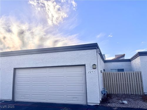 2253 High Dunes Ln, Laughlin, NV, 89029-0243 | Card Image