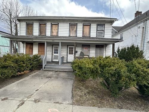 242 Wahconah St, Pittsfield, MA, 01201-2651 | Card Image
