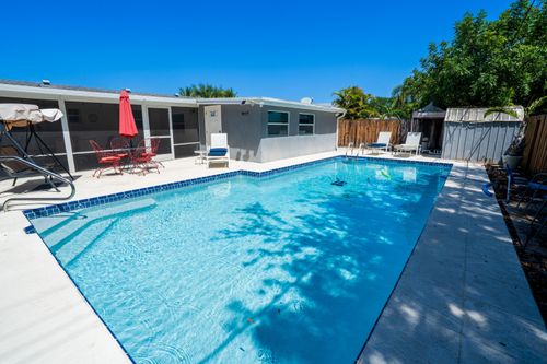 4386 Bamboo Dr, Palm Beach Gardens, FL, 33410-5912 | Card Image