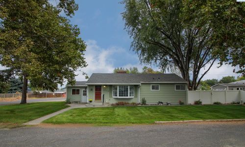 315 S Harrison St, Kennewick, WA, 99336-2008 | Card Image