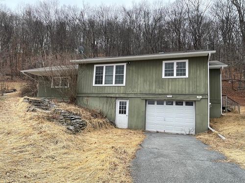 95 Old Mountain Rd, Port Jervis, NY, 12771-3268 | Card Image