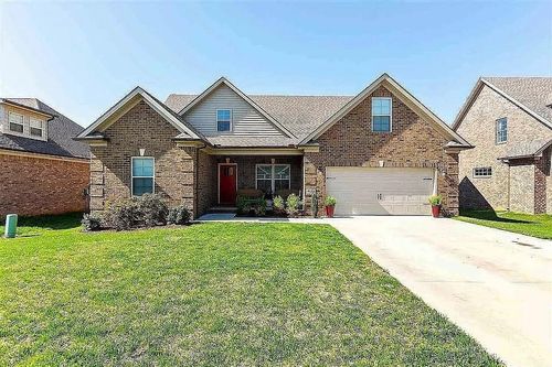 4138 Woodhaven Ave, Bowling Green, KY, 42104-7662 | Card Image