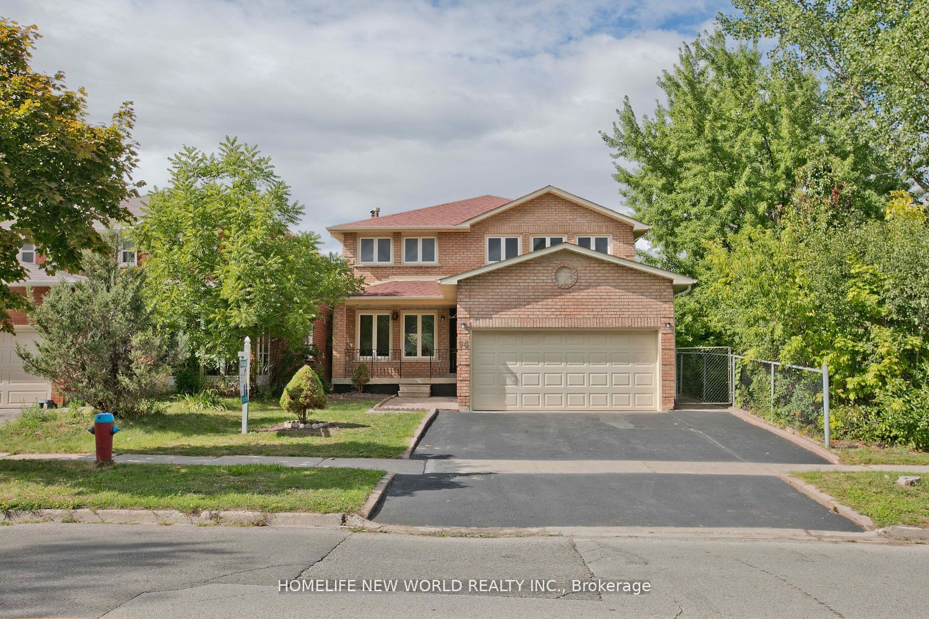 94 Weldrick Rd E, For Sale in Richmond Hill - eXp Realty
