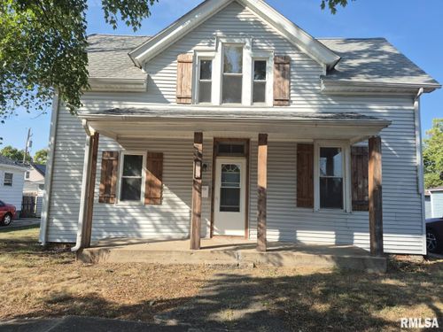 921 Catherine St, Pekin, IL, 61554-3422 | Card Image