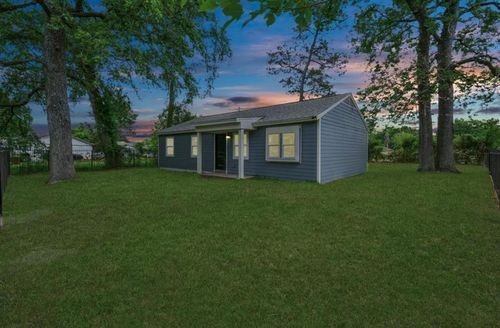 7814 Pereida St, Houston, TX, 77028-1009 | Card Image