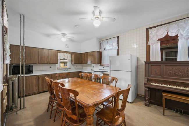 205 4 Th St, House other with 4 bedrooms, 2 bathrooms and null parking in Freeport PA | Image 19