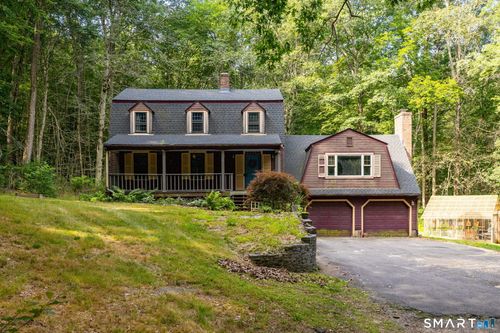 17 Valley Ridge Dr, Higganum, CT, 06441-4350 | Card Image