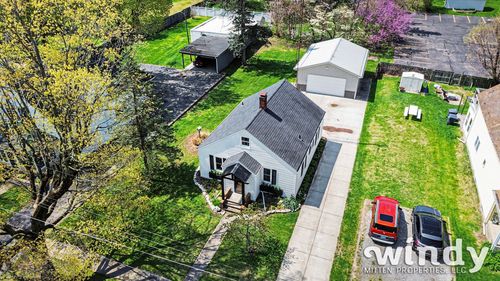 316 Sutherland Ave, Watervliet, MI, 49098-9358 | Card Image