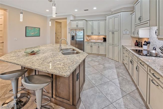 5069 Tortola Ct, House other with 3 bedrooms, 3 bathrooms and null parking in NAPLES FL | Image 8