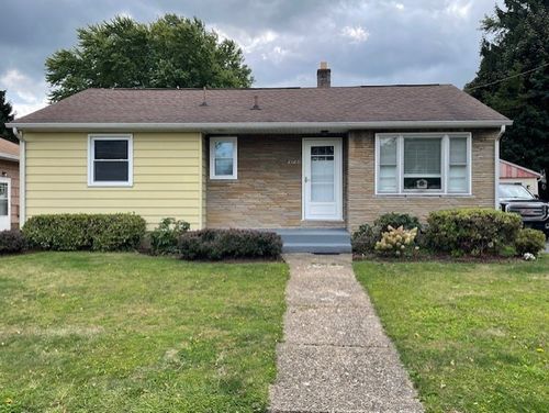 1145 E 34th St, Erie, PA, 16504-1825 | Card Image