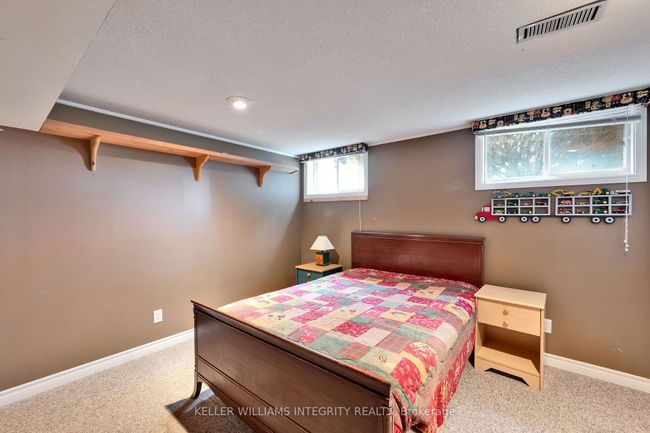 2508 Century Rd, House other with 6 bedrooms, 3 bathrooms and 8 parking in Richmond ON | Image 11