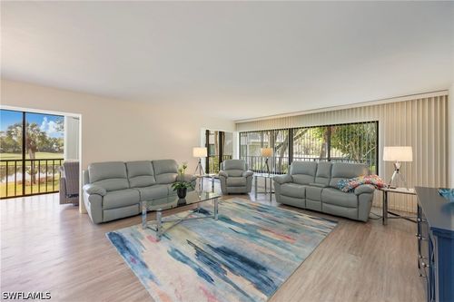 425 Wildwood Ln, Naples, FL, 34105-3234 | Card Image