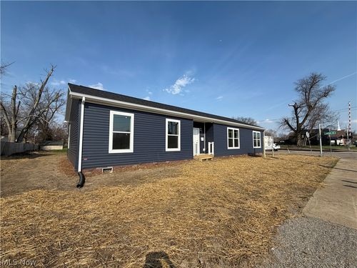 805 Lee Street, Zanesville, OH, 43701 | Card Image