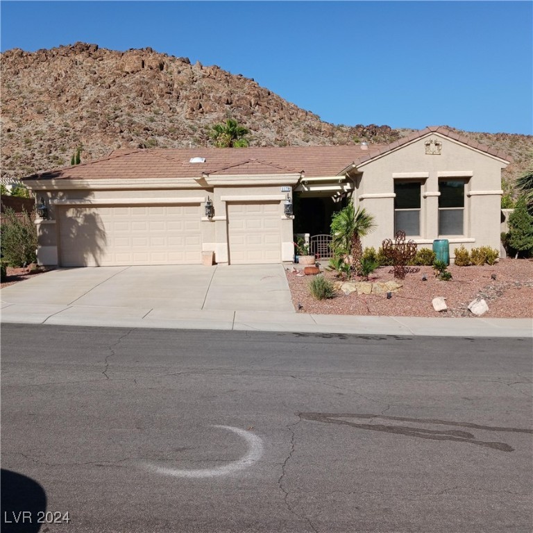 Tiger Willow Dr, Henderson, NV 89012