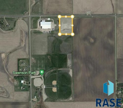 105 W 130 Hwy Highway, Hartford, SD, 57033 | Card Image