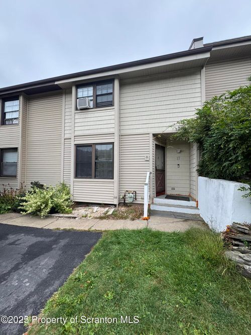 17 Hunts Ct, South Abington Township, PA, 18411-2831 | Card Image