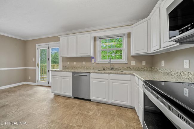 4762 Cabbage Ln, House other with 3 bedrooms, 2 bathrooms and null parking in Knoxville TN | Image 8