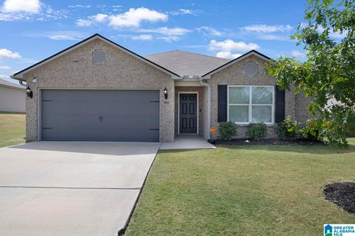 404 Clear Creek Ln, CALERA, AL, 35040-6135 | Card Image