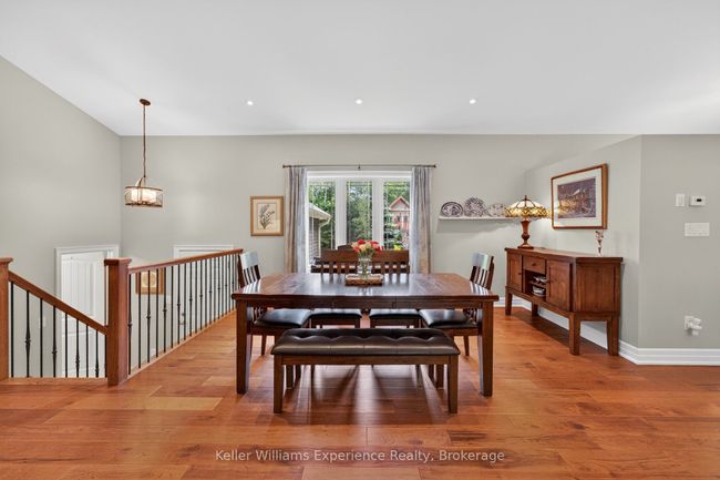 32 Pinecone Ave, House other with 5 bedrooms, 3 bathrooms and 6 parking in Tiny ON | Image 6