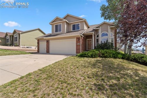 17 Pistol Creek Dr, Monument, CO, 80132-6039 | Card Image