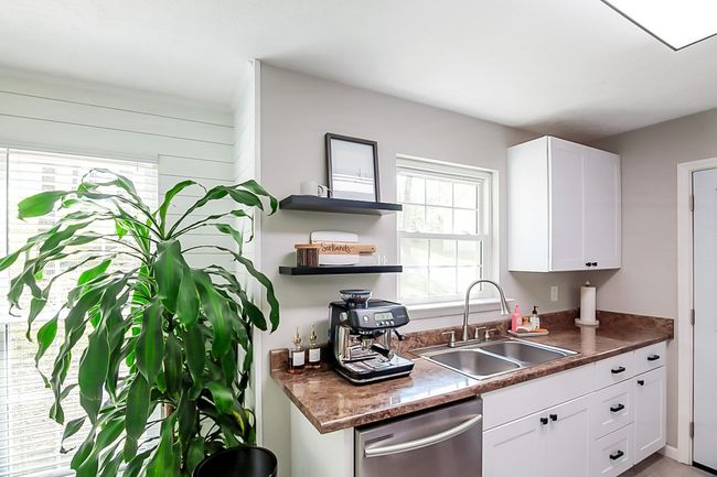 Newly renovated Kitchen | Image 9
