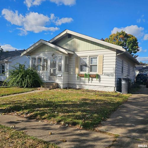 2-909 Saint Julian St, Pekin, IL, 61554-2867 | Card Image