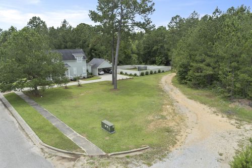 2 S Of Flds, Hattiesburg, MS, 39402-7311 | Card Image