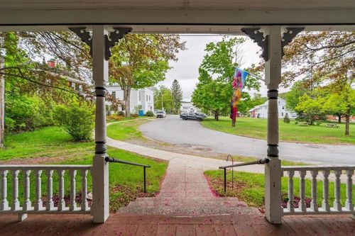 9 North Cmn, Chelsea, VT, 05038-4414 | Card Image