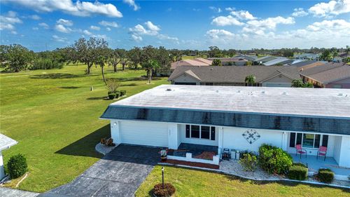 10-332 Club Manor Dr, SUN CITY CENTER, FL, 33573-5847 | Card Image