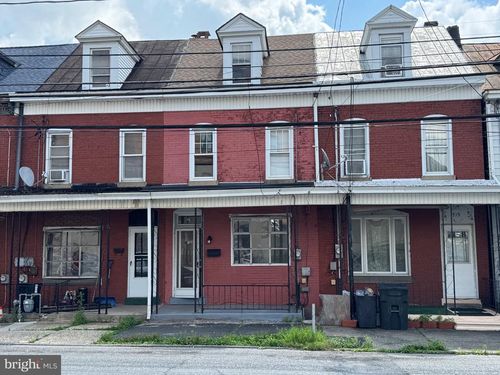 717 E Norwegian St, POTTSVILLE, PA, 17901-2709 | Card Image