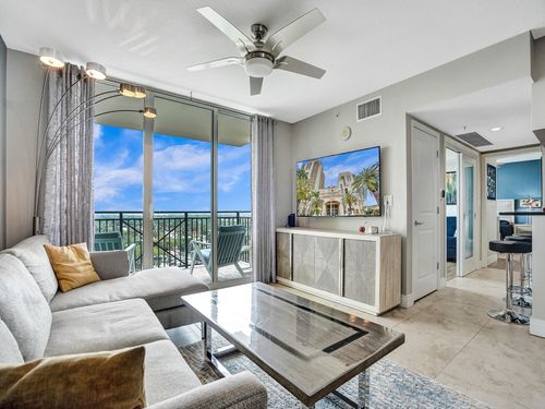 1501s-600 W Las Olas Blvd, Fort Lauderdale, FL, 33312-7161 | Card Image