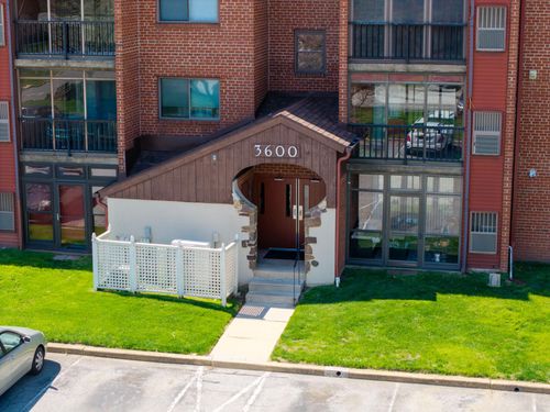 apt-215-3600 Rustic Ln, WILMINGTON, DE, 19808-1739 | Card Image