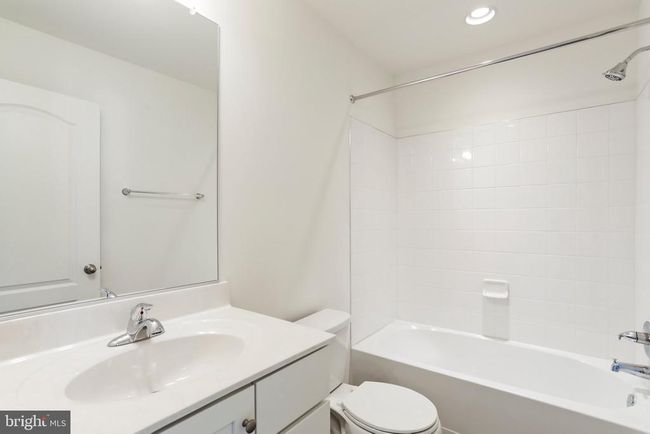 167 Clifton Mnr, Townhouse with 3 bedrooms, 4 bathrooms and null parking in FALLING WATERS WV | Image 37
