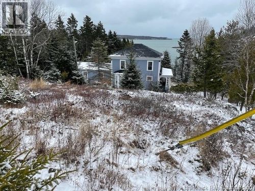 549 Main St, Beaver Harbour, NB, E5H1M6 | Card Image