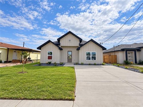 5704 Kingsley Ln, Edinburg, TX, 78542-8560 | Card Image