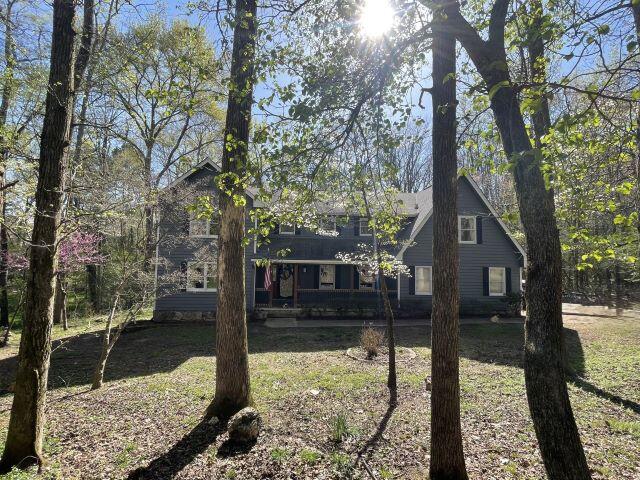 Connies Ln, Hixson, TN 37343