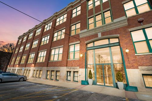121-601 Linden Pl, Evanston, IL, 60202-5701 | Card Image