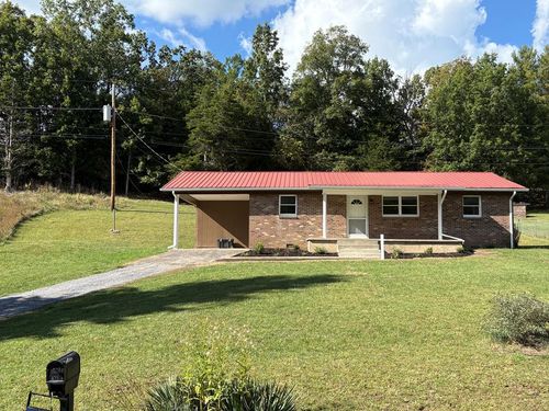 273 Acre Ln, Cedar Bluff, VA, 24609-9223 | Card Image