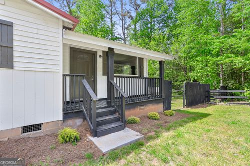 715 Corinth Rd, HOGANSVILLE, GA, 30230-2270 | Card Image