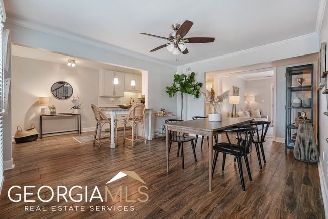 4988 Meadow Ln, Townhouse with 3 bedrooms, 3 bathrooms and null parking in Marietta GA | Image 9