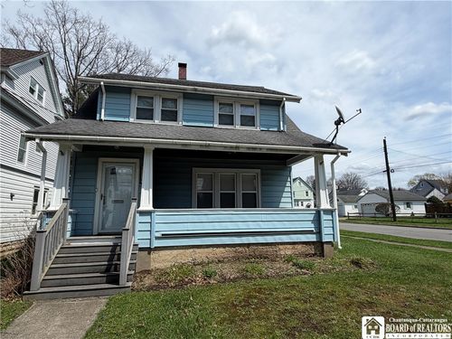 119 Linwood Ave, Jamestown, NY, 14701-8353 | Card Image