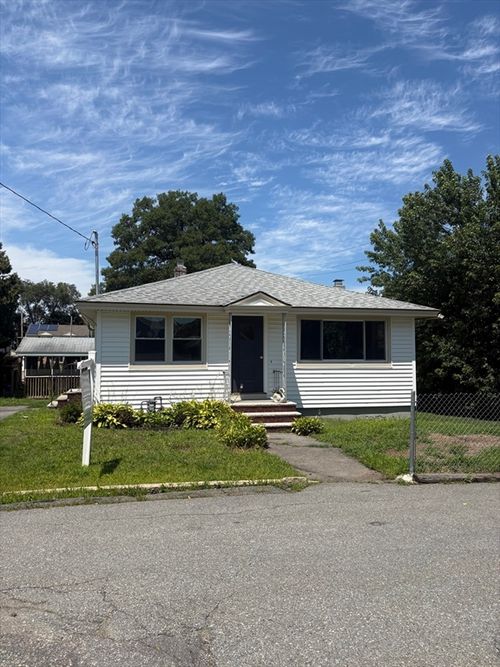5 Lafayette Ave, Lawrence, MA, 01843-3512 | Card Image