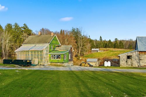 558 Klondike Rd, Stamford, VT, 05352-9504 | Card Image