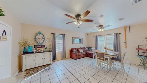 216 E Plantation Dr, Clute, TX, 77531-5509 | Card Image