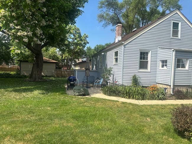 652 N Maple Ave, House other with 3 bedrooms, 1 bathrooms and 6 parking in Palatine IL | Image 4