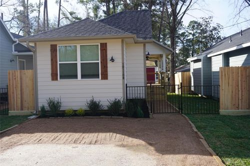 10110 Barberry Street, Willis, TX, 77318 | Card Image