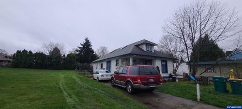 2120 19th Av, Forest Grove, OR, 97116 | Card Image